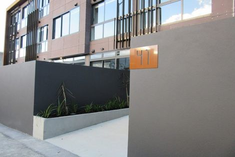 Photo of property in Vedado Apartments, 101/41u Hopper Street, Mount Cook, Wellington, 6011