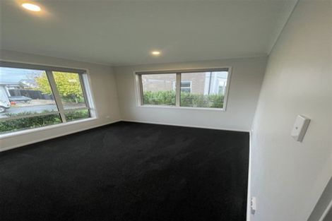 Photo of property in 10 Wiersma Lane, Wigram, Christchurch, 8025