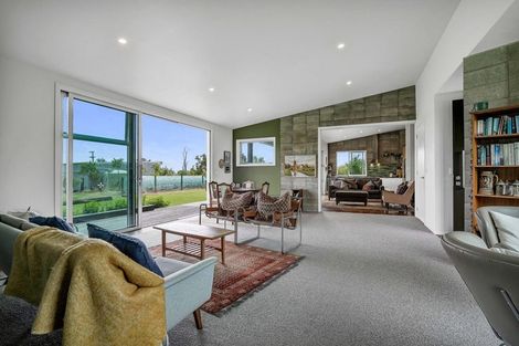 Photo of property in 438 Alfred Road, Kaimiro, New Plymouth, 4371