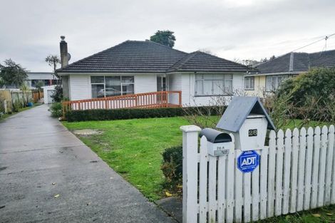 Photo of property in 26 Edwards Avenue, Henderson, Auckland, 0610