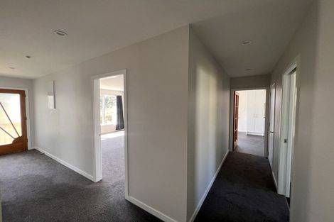 Photo of property in 31 Gardiner Grove, Wainuiomata, Lower Hutt, 5014