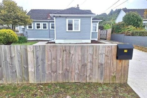 Photo of property in 29 Compton Crescent, Taita, Lower Hutt, 5011