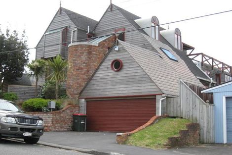 Photo of property in 21 Burnham Street, Seatoun, Wellington, 6022