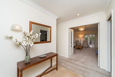 Photo of property in 98 John F Kennedy Drive, Milson, Palmerston North, 4414