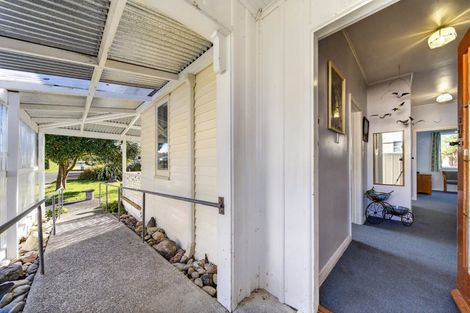 Photo of property in 21 Stanly Street, Eketahuna, 4900