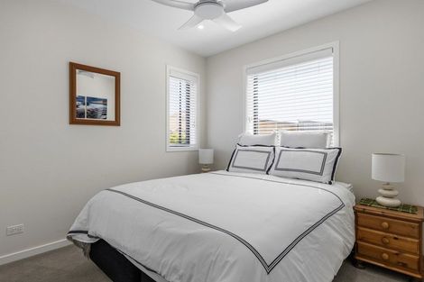 Photo of property in 15 Muster Road, Jacks Point, 9371