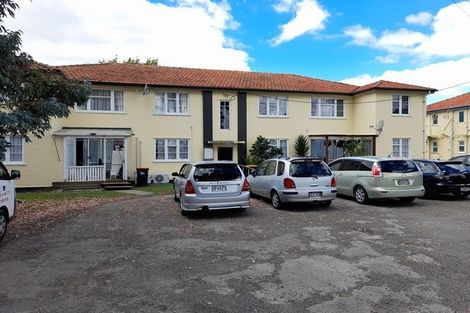 Photo of property in 11/288 College Street, West End, Palmerston North, 4410