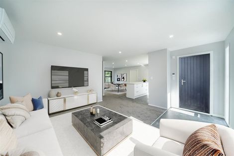 Photo of property in 4a Pohutukawa Street, Woburn, Lower Hutt, 5010