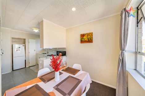 Photo of property in 61a Bristol Square, Hutt Central, Lower Hutt, 5010