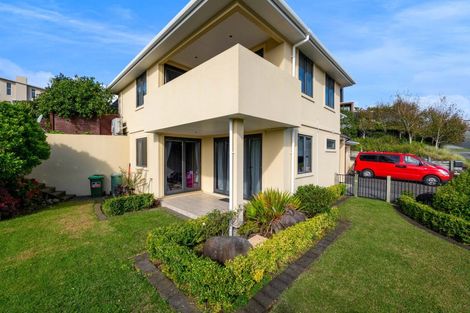 Photo of property in 204 Heta Road, Merrilands, New Plymouth, 4312