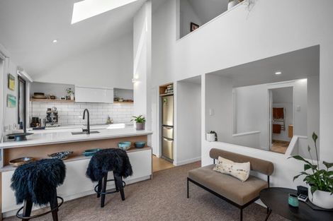 Photo of property in 21 Hauraki Road, Hauraki, Auckland, 0622