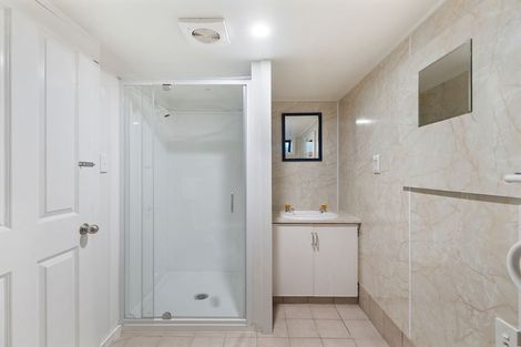 Photo of property in 44 Arawata Terrace, Sunshine Bay, Queenstown, 9300