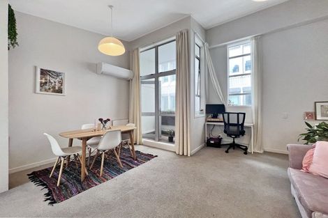 Photo of property in Dixonlane Apartments, 9/7 Feltex Lane, Te Aro, Wellington, 6011