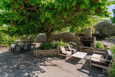 Photo of property in 2c Macandrew Lane, Wanaka, 9305