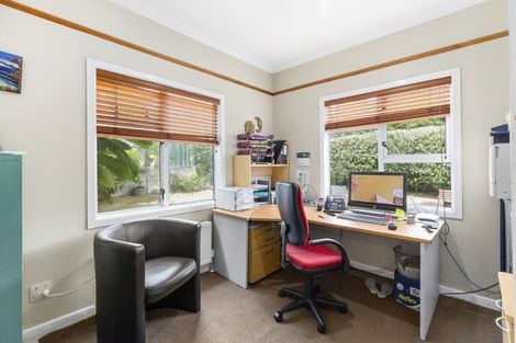 Photo of property in 43 Tireti Road, Titahi Bay, Porirua, 5022