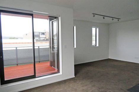 Photo of property in The Firemans Apartments, 215/321 Jackson Street, Petone, Lower Hutt, 5012