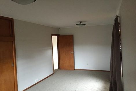 Photo of property in 74 Neil Avenue, Te Atatu Peninsula, Auckland, 0610