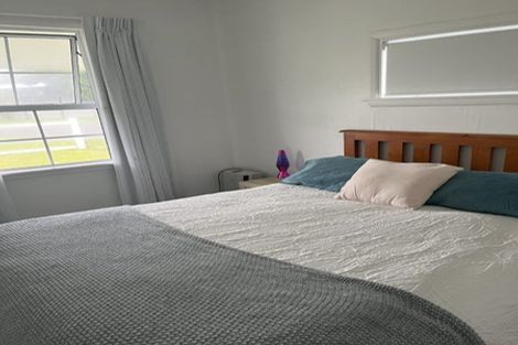 Photo of property in 26 Waimea Road, Waikanae Beach, Waikanae, 5036