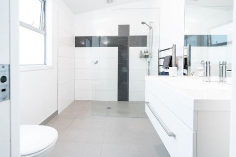 Photo of property in 13 Semaphore Lane, Whitby, Porirua, 5024