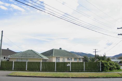 Photo of property in 42 Miro Street, Trentham, Upper Hutt, 5018