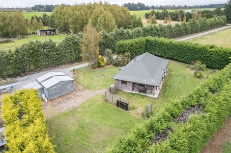 Photo of property in 27 Sheats Road, West Eyreton, Rangiora, 7475