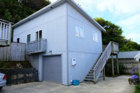 Photo of property in 26a Redwood Avenue, Tawa, Wellington, 5028