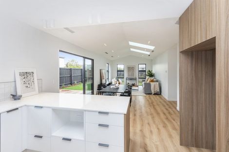 Photo of property in 2 Perehia Mews, Marshland, Christchurch, 8083
