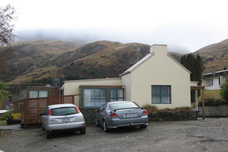 Photo of property in 4d-i Lake Avenue, Frankton, Queenstown, 9300