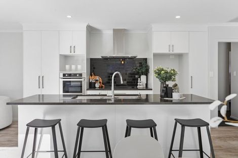 Photo of property in 79 Pakanga Grove, Pyes Pa, Tauranga, 3112
