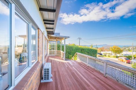 Photo of property in 1/17 Jellicoe Road, Murrays Bay, Auckland, 0630