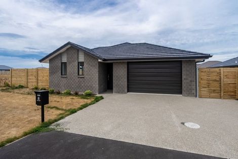Photo of property in 31 Maitland Crescent, Rolleston, 7614