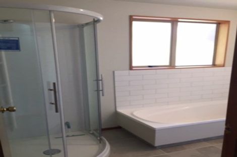Photo of property in 66 Martin Avenue, Beckenham, Christchurch, 8023