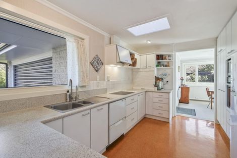 Photo of property in 16 Stormont Place, Avonhead, Christchurch, 8042