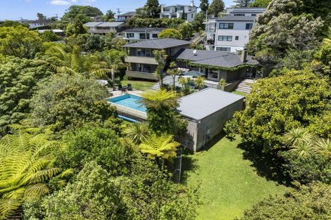 Photo of property in 14 Aberdeen Road, Campbells Bay, Auckland, 0620