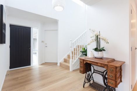 Photo of property in 12 Berwick Place, Mount Maunganui, 3116