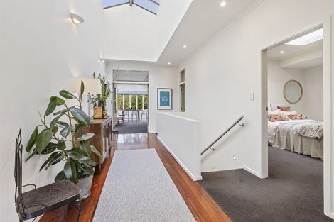 Photo of property in 11 Wade Street, Wadestown, Wellington, 6012
