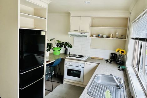 Photo of property in 2/49 Henderson Valley, Henderson, Auckland, 0612