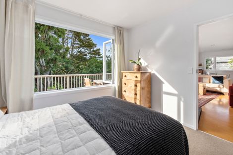 Photo of property in 3 Ferndale Avenue, Leigh, 0985