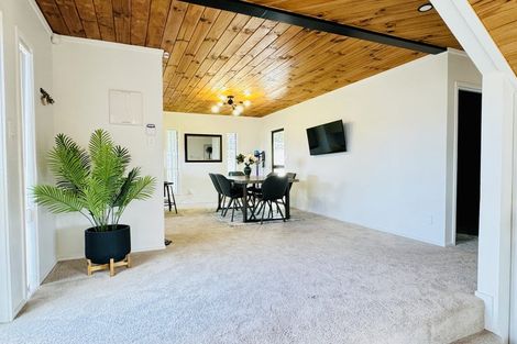 Photo of property in 36 White Heron Drive, Massey, Auckland, 0614