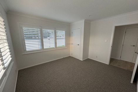 Photo of property in 117 Vodanovich Road, Te Atatu South, Auckland, 0610