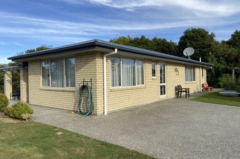 Photo of property in 1 Powick Street, Westport, 7825