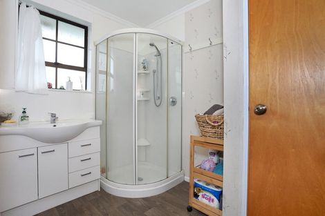 Photo of property in 36 Criterion Street, Bulls, 4818