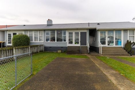 Photo of property in 8 Manapouri Street, Strathern, Invercargill, 9812