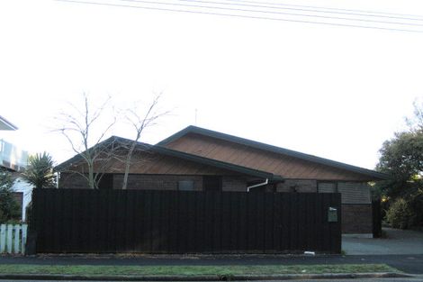 Photo of property in 270 Keyes Road, New Brighton, Christchurch, 8083