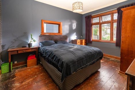 Photo of property in 62 Maupuia Road, Maupuia, Wellington, 6022