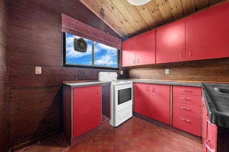 Photo of property in 2 Ensign Place, Hillcrest, Auckland, 0627