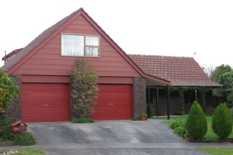 Photo of property in 15 Earl Place, Hokowhitu, Palmerston North, 4410