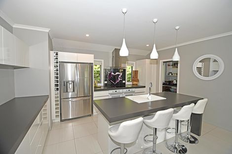 Photo of property in 7 Mountain Road, Kaiwaka, Maungaturoto, 0587