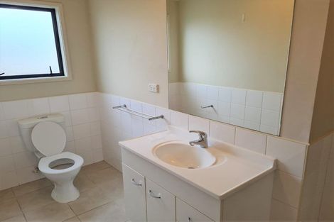 Photo of property in St Claire Village, 126/172 Mcleod Road, Te Atatu South, Auckland, 0610