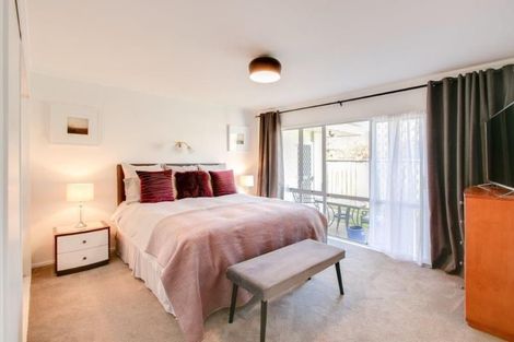 Photo of property in 2 Fern Grove, Taradale, Napier, 4112